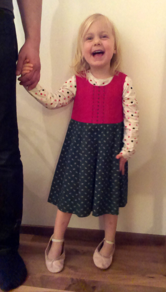 2015_01_18_Flora_an_der_Hand